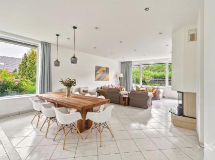 Pronájem domu/vily, 420 m²