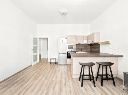 Pronájem bytu, 2+kk, 44 m²