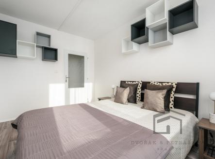 Pronájem bytu, 2+kk, 47 m²