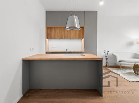 Pronájem bytu, 3+kk, 64 m²