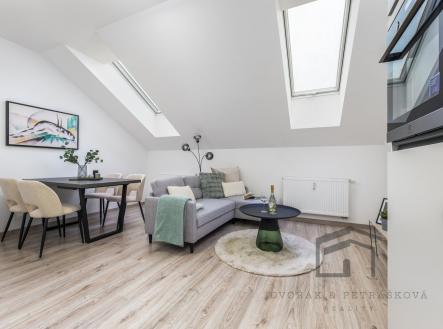 Pronájem bytu, 2+kk, 38 m²