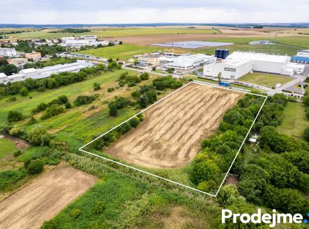 Prodej - pozemek pro komerční výstavbu, 11 010 m²