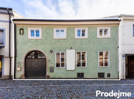 Prodej - dům/vila, 380 m²