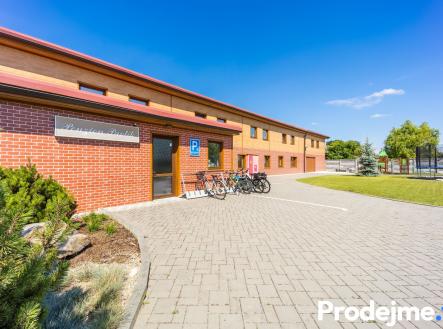 Prodej - hotel, 2 760 m²