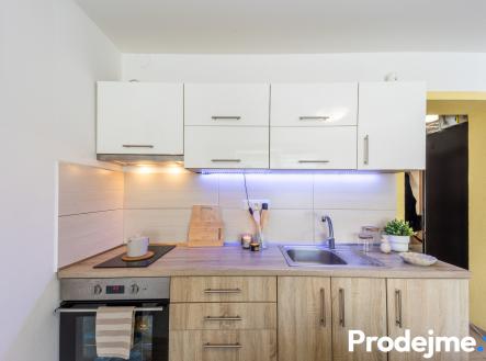 Pronájem bytu, 2+kk, 45 m²