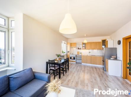 Pronájem bytu, 4+kk, 87 m²