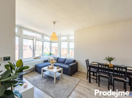 Pronájem bytu, 4+kk, 87 m² obrázek