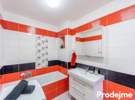 Prodej bytu, 6+kk, 122 m²