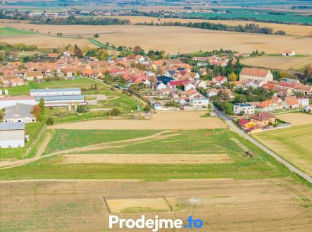 Prodej pozemku pro bydlení, 10 800 m²