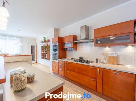 Prodej bytu, 4+kk, 128 m²