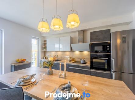 Prodej bytu, 3+kk, 91 m²