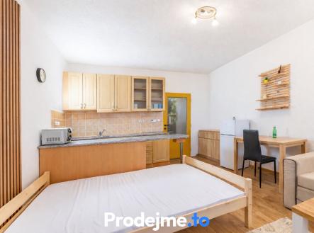 Pronájem bytu, 1+kk, 29 m²