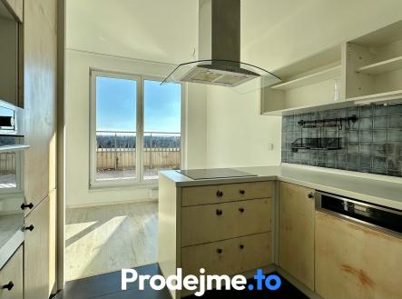 Pronájem bytu, 3+kk, 85 m²