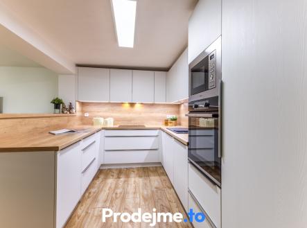 Prodej domu/vily, 277 m²
