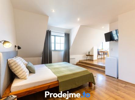 Prodej hotel, 108 m²
