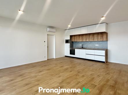 Pronájem bytu, 4+kk, 102 m²