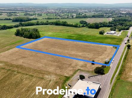 Prodej pozemku pro komerční výstavbu, 35 000 m²
