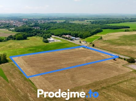 Prodej pozemku pro komerční výstavbu, 35 000 m²