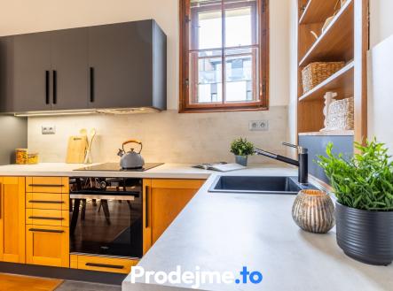 Pronájem bytu, 2+kk, 61 m²