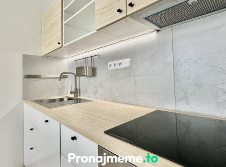 Pronájem bytu, 2+kk, 43 m²