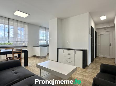 Pronájem bytu, 3+kk, 72 m²