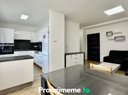 Pronájem bytu, 3+kk, 72 m²