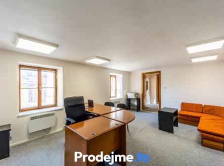 Pronájem kanceláře, 34 m²