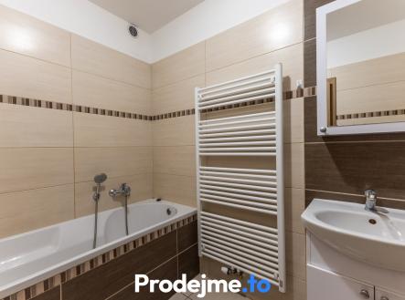 Pronájem bytu, 3+1, 65 m²