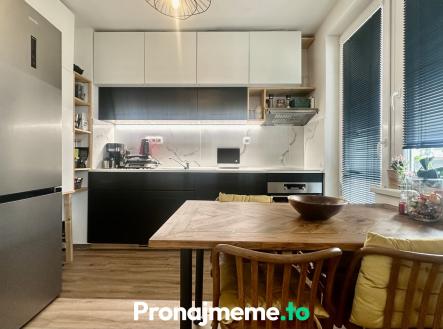 Pronájem bytu, 3+kk, 78 m²
