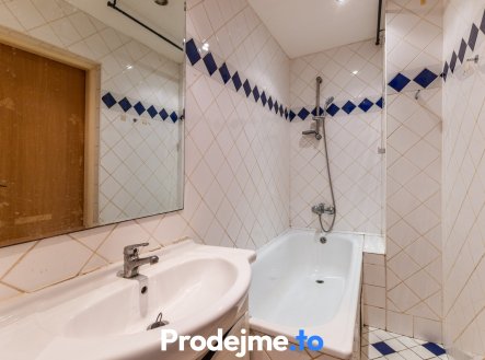 Prodej bytu, atypický, 77 m²