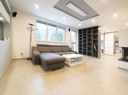 Pronájem bytu, 3+1, 94 m²