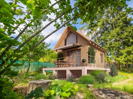 Prodej - pozemek, zahrada, 1 799 m²