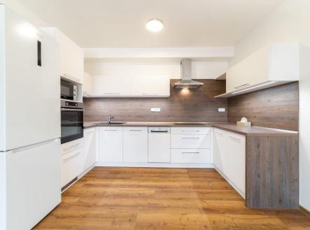 Pronájem bytu, 2+kk, 62 m²