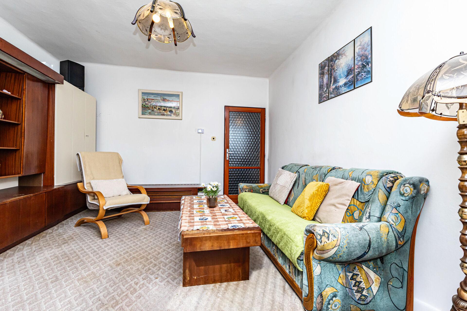 Prodej bytu 3+1, 70 m2, 160 m2 zahrada
