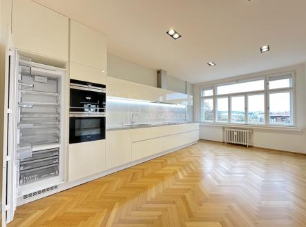 Pronájem bytu, 3+kk, 106 m²