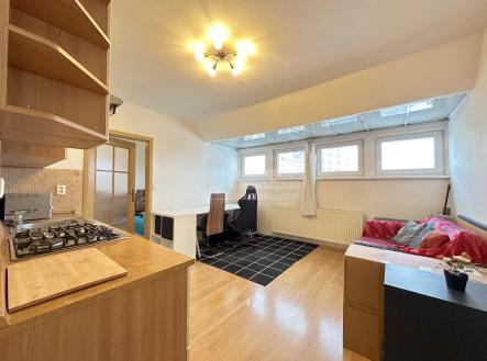 Pronájem bytu, 2+kk, 40 m²