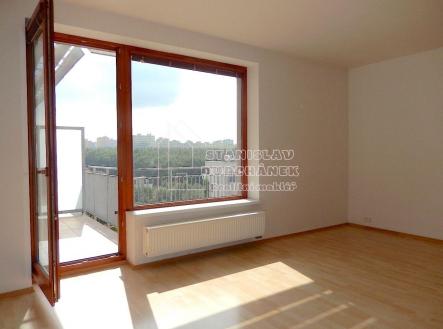 Pronájem bytu, 2+kk, 64 m²