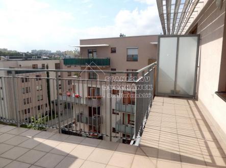 Pronájem bytu, 2+kk, 64 m²