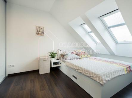 Pronájem bytu, 2+kk, 43 m²