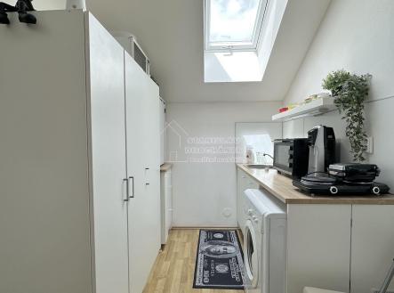 Pronájem bytu, 1+kk, 17 m²