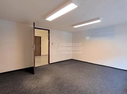 Pronájem kanceláře, 16 m²