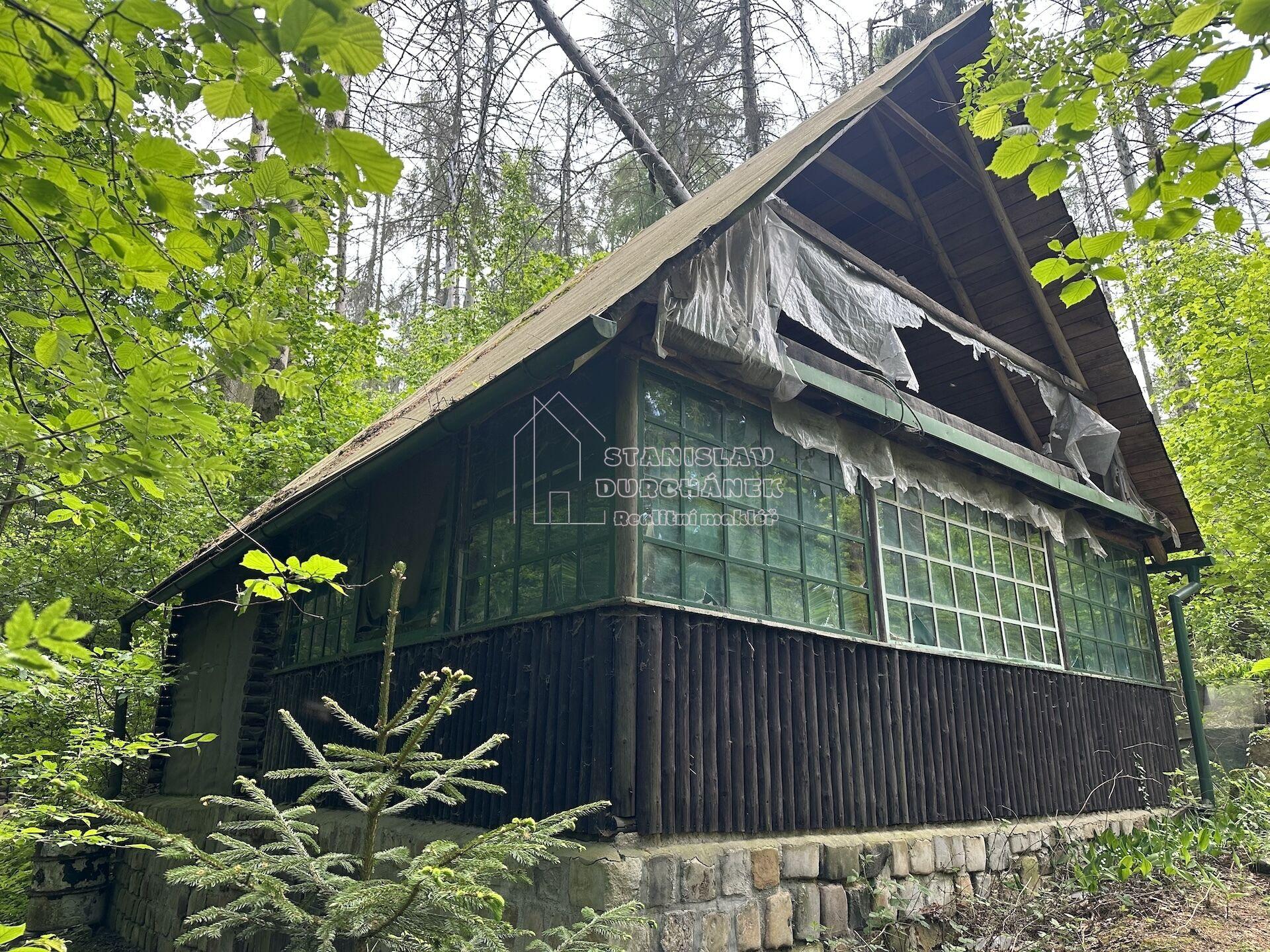 Prodej lesní chaty 39 m², Pohoří (Skalsko), okr. Praha-západ, 12 km od D0 - Pražského okruhu