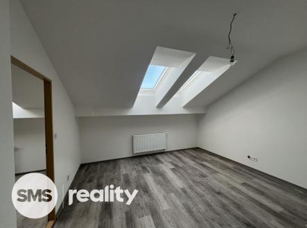 Pronájem bytu, 2+kk, 30 m²