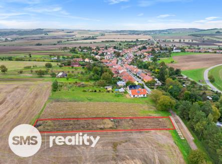 Prodej pozemku pro bydlení, 1 184 m²