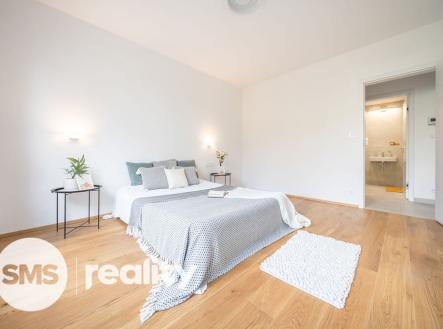 Pronájem bytu, 2+kk, 60 m²