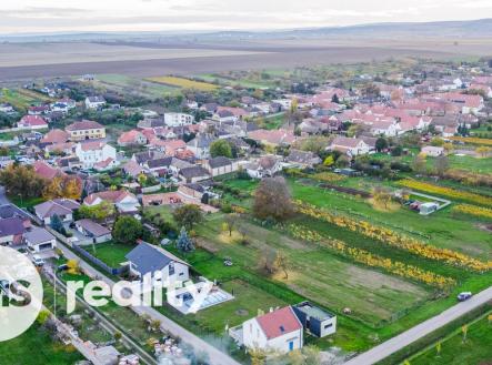 Prodej pozemku pro bydlení, 2 376 m²