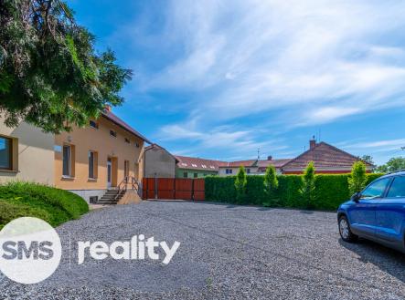 Pronájem jiné, 450 m²