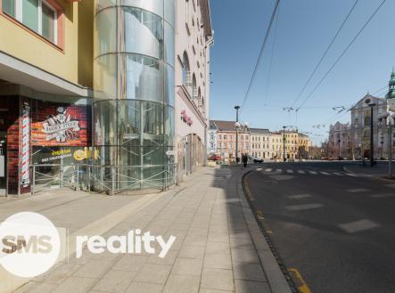 Prodej - nájemní dům, 730 m²