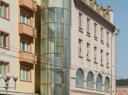 Prodej - nájemní dům, 730 m²