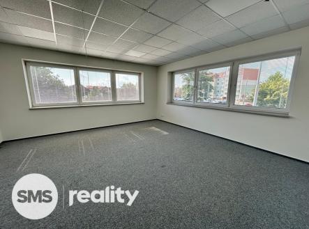 Pronájem kanceláře, 33 m² obrázek